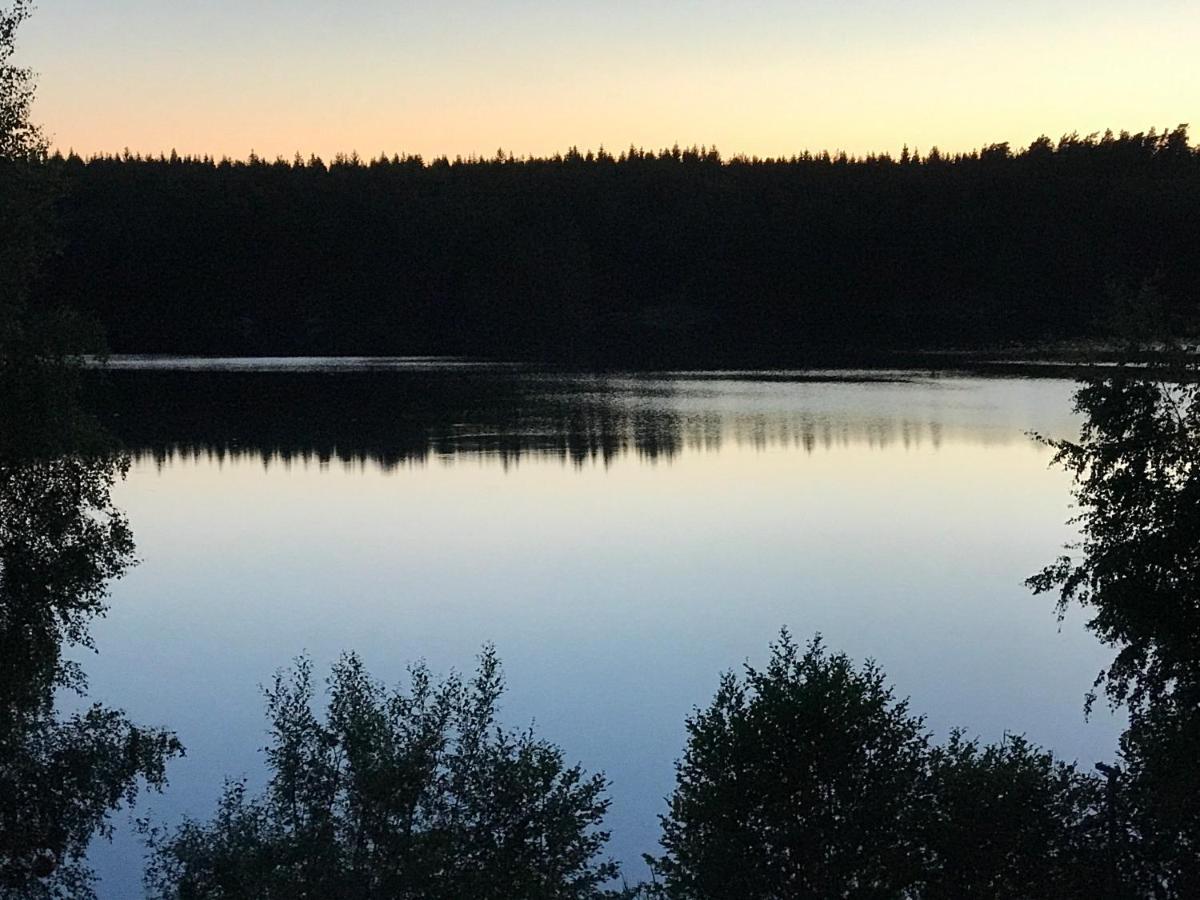 Stenhaella Bed&Breakfast Holmsjö Eksteriør billede